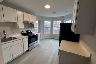 20 Hy-Sil Ave, Chelsea, MA 02150 - Photo 2