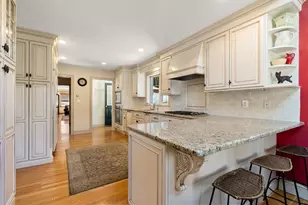 34 Lincoln St, Belmont, MA 02478 - Photo 12