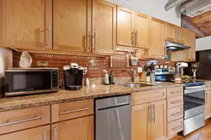 49 Munroe St, Lynn, MA 01901 - Photo 16