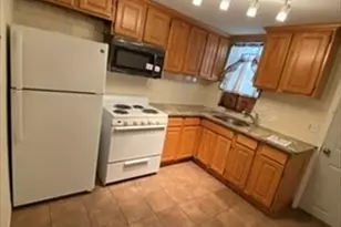 623 Cummins Hwy, Boston, MA 02136 - Photo 2