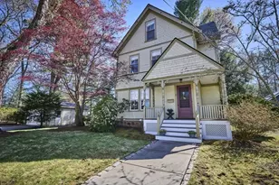 16 Harrison St, Newton, MA 02461 - Photo 2