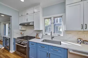 16 Harrison St, Newton, MA 02461 - Photo 10
