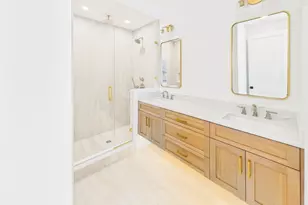 1676 Columbia Rd, Boston, MA 02127 - Photo 28