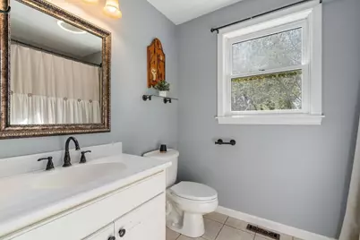 48 Fitchburg St, Marlborough, MA 01752 - Photo 18