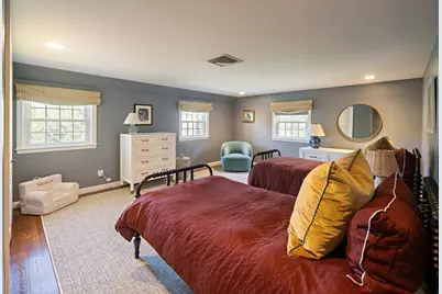 117 Forest St, Wellesley, MA 02481 - Photo 34