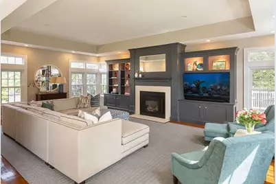 117 Forest St, Wellesley, MA 02481 - Photo 18