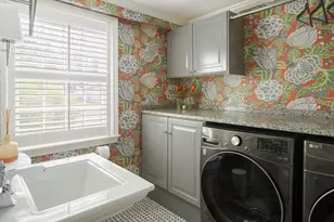 117 Forest St, Wellesley, MA 02481 - Photo 16