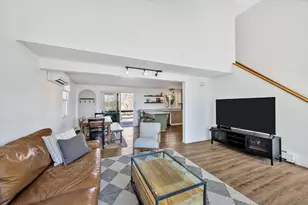 121 Pinecrest Beach Dr, Falmouth, MA 02536 - Photo 8