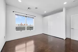687 E 2nd St, Boston, MA 02127 - Photo 16
