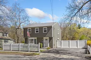 19 Lebanon, Melrose, MA 02176 - Photo 1