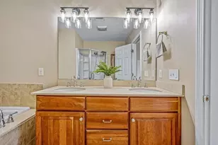 1 Dunia Ln, Northborough, MA 01532 - Photo 20