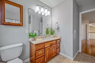 1 Dunia Ln, Northborough, MA 01532 - Photo 22