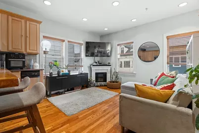 202 K St #7, Boston, MA 02127 - Photo 4