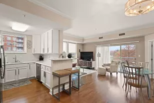 38 Village, Middleton, MA 01949 - Photo 10
