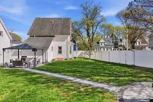 31 Green St, Hudson, MA 01749 - Photo 34