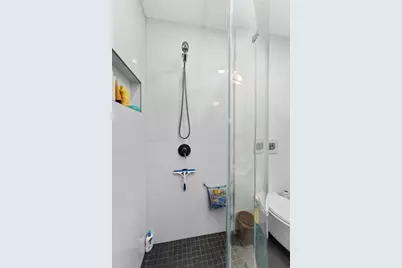 208 Windsor Street, Cambridge, MA 02139 - Photo 20