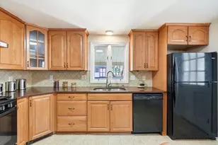 1 Valley Rd, Lexington, MA 02421 - Photo 8