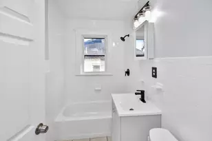 39-41 Suncrest Rd, Boston, MA 02136 - Photo 10