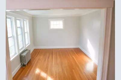 39-41 Suncrest Rd, Boston, MA 02136 - Photo 4