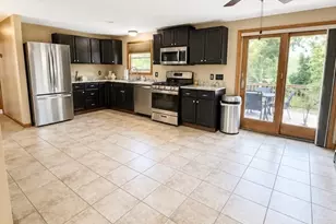 49 Hathaway Rd, Acushnet, MA 02743 - Photo 4