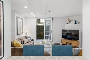 97 Sewall Ave, Brookline, MA 02446 - Photo 10