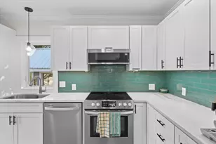 128 Old Point Rd, Newburyport, MA 01950 - Photo 10