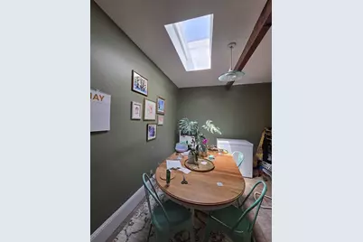 130 St Mary's St #3, Boston, MA 02446 - Photo 4