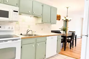 82 S Maple St, Westfield, MA 01085 - Photo 6