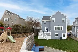 67 Billings St, Boston, MA 02132 - Photo 26