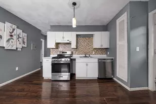 20 Hatch St, Everett, MA 02149 - Photo 2