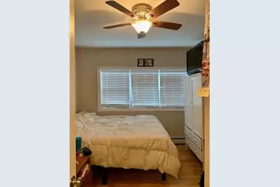 768 East 6th St. #1, Boston, MA 02127 - Photo 10