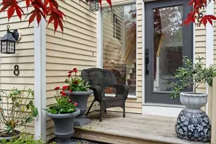 8 Deer Path, Hudson, MA 01749 - Photo 2
