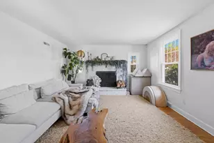 377 Archer St, Fall River, MA 02720 - Photo 10