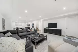 1640 Commonwealth Ave, Newton, MA 02465 - Photo 38