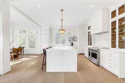 1640 Commonwealth Ave, Newton, MA 02465 - Photo 18