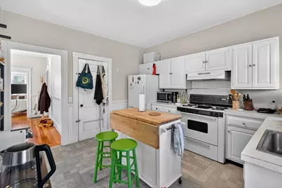 671-671A Washington St, Boston, MA 02135 - Photo 10
