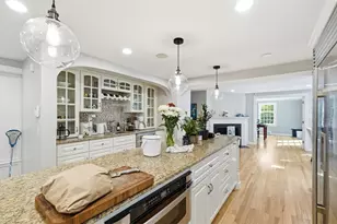 17 Hawthorne Ln, Weston, MA 02493 - Photo 6