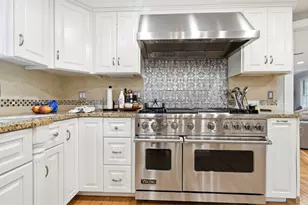 17 Hawthorne Ln, Weston, MA 02493 - Photo 4