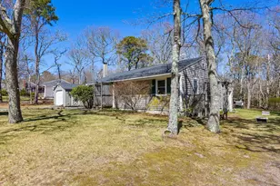 72 W Tupelo Dr, Harwich, MA 02645 - Photo 4