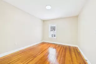 542 King Philip St, Fall River, MA 02724 - Photo 24