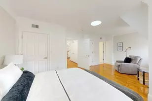 322 Tappan St, Brookline, MA 02445 - Photo 20