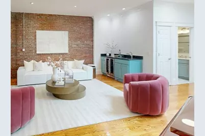 322 Tappan St #2, Brookline, MA 02445 - Photo 32