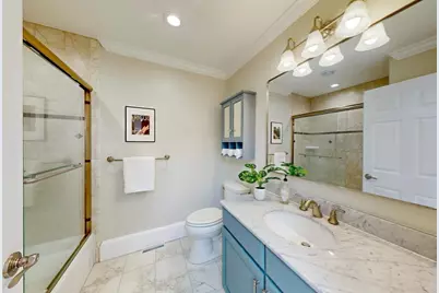 322 Tappan St #2, Brookline, MA 02445 - Photo 22