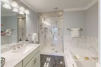 322 Tappan St #2, Brookline, MA 02445 - Photo 28