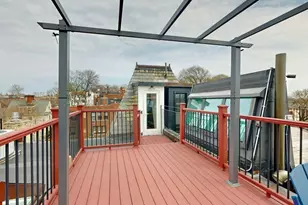 322 Tappan St, Brookline, MA 02445 - Photo 38