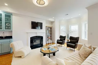 322 Tappan St #2, Brookline, MA 02445 - Photo 8