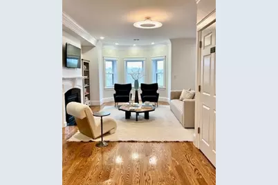 322 Tappan St #2, Brookline, MA 02445 - Photo 6