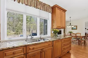 10 Analore Cir, Norfolk, MA 02056 - Photo 14