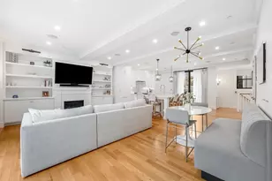 799 E 3rd St, Boston, MA 02127 - Photo 10