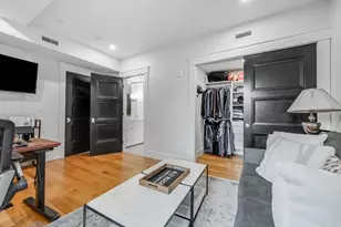 799 E 3rd St, Boston, MA 02127 - Photo 26